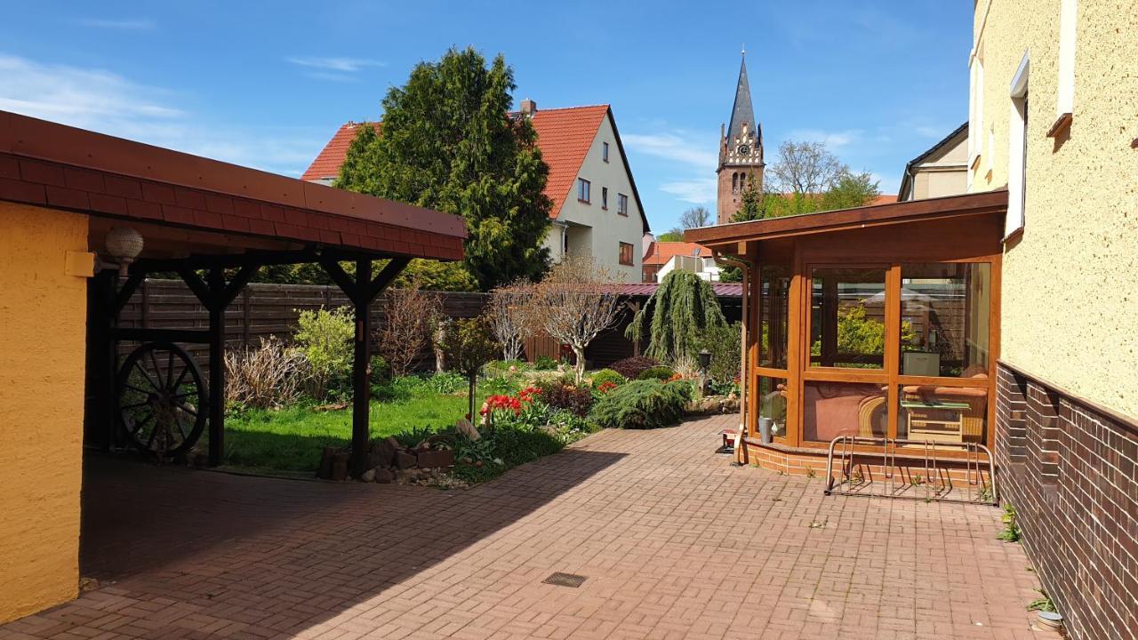 Haesselhof - 80Qm Ferienwohnung Im Zentrum Von Bad Liebenwerda Luaran gambar